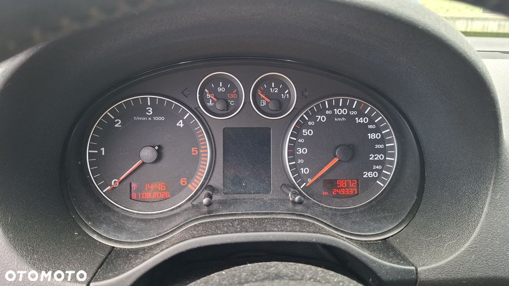 Audi A3 Sportback - 2