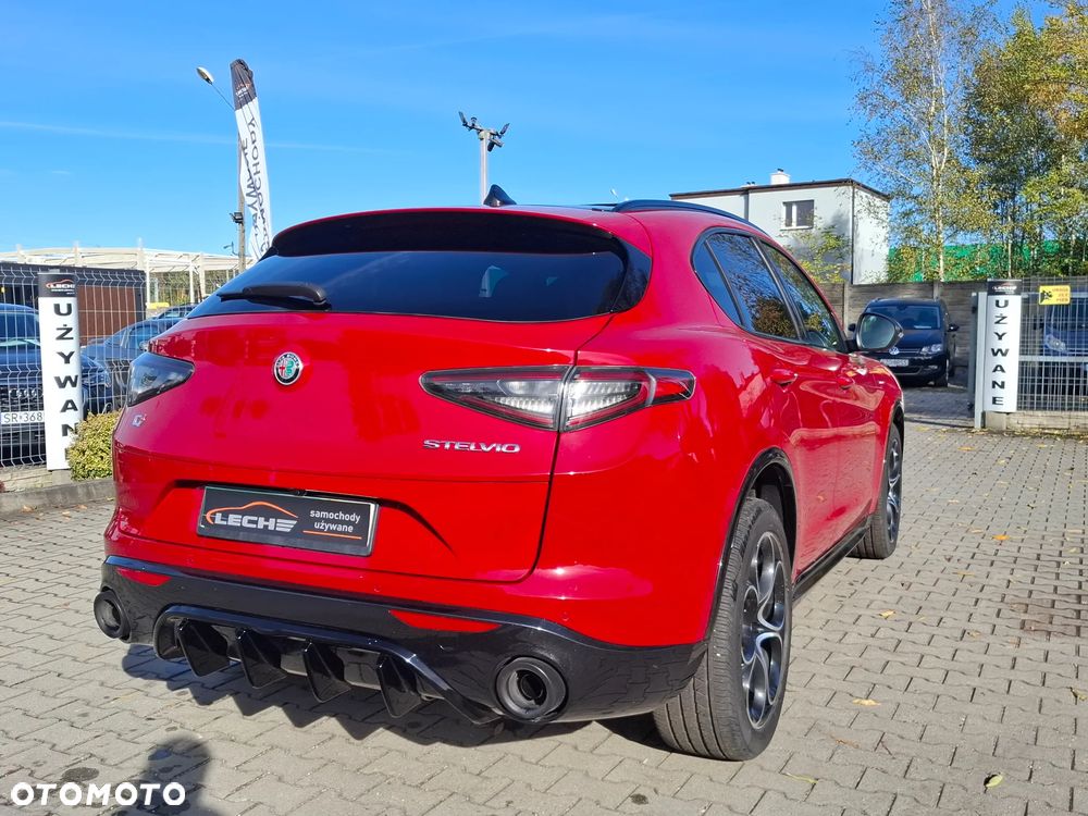 Alfa Romeo Stelvio 2.0 Turbo Veloce Q4 - 36