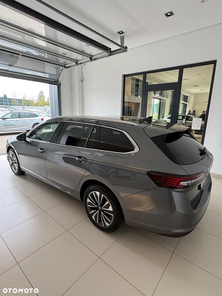 Skoda Superb 1.5 TSI mHEV Drive DSG - 3
