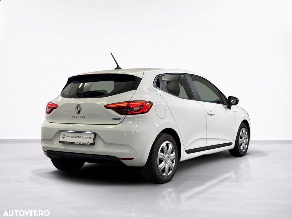Renault Clio 2022 photo 5