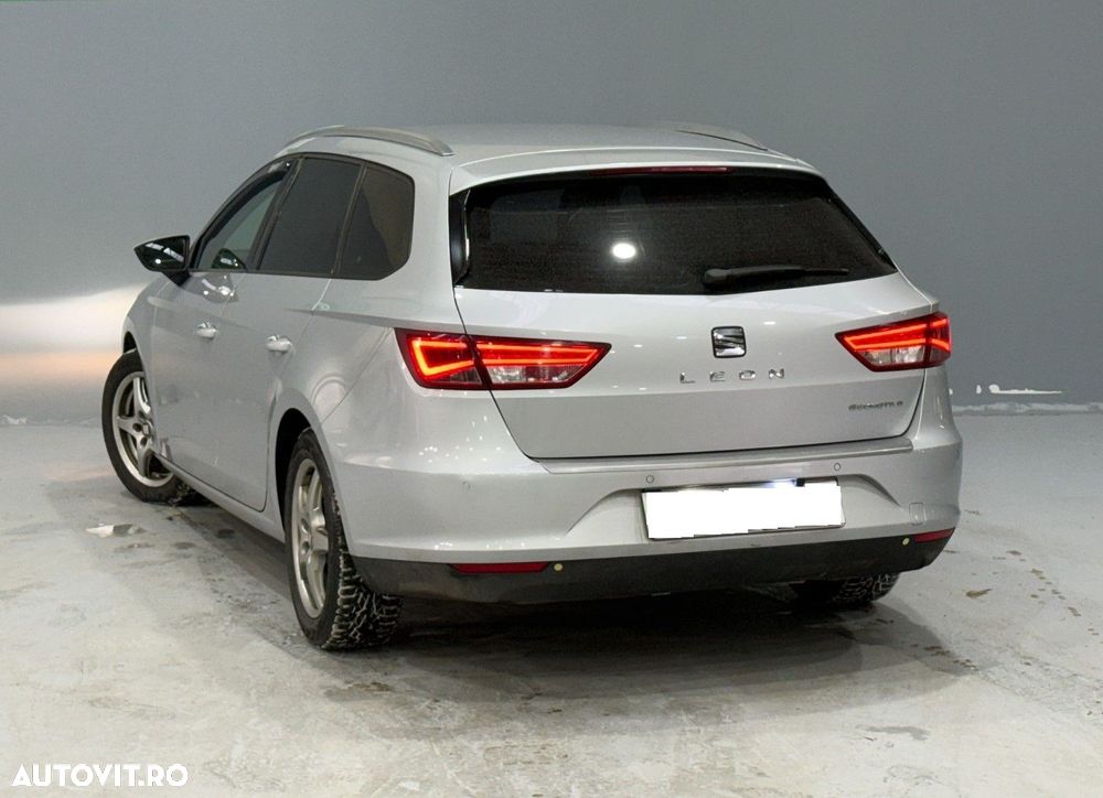 Seat Leon 1.6 TDI ECOMOTIVE Style - 4