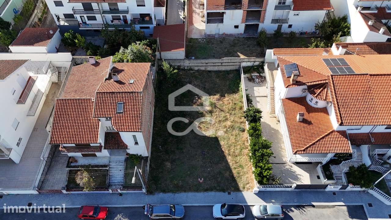 Lote com potencial em Valpaços - Grande imagem: 2/12