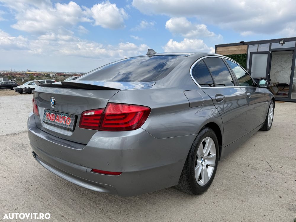 BMW Seria 5 520d - 4