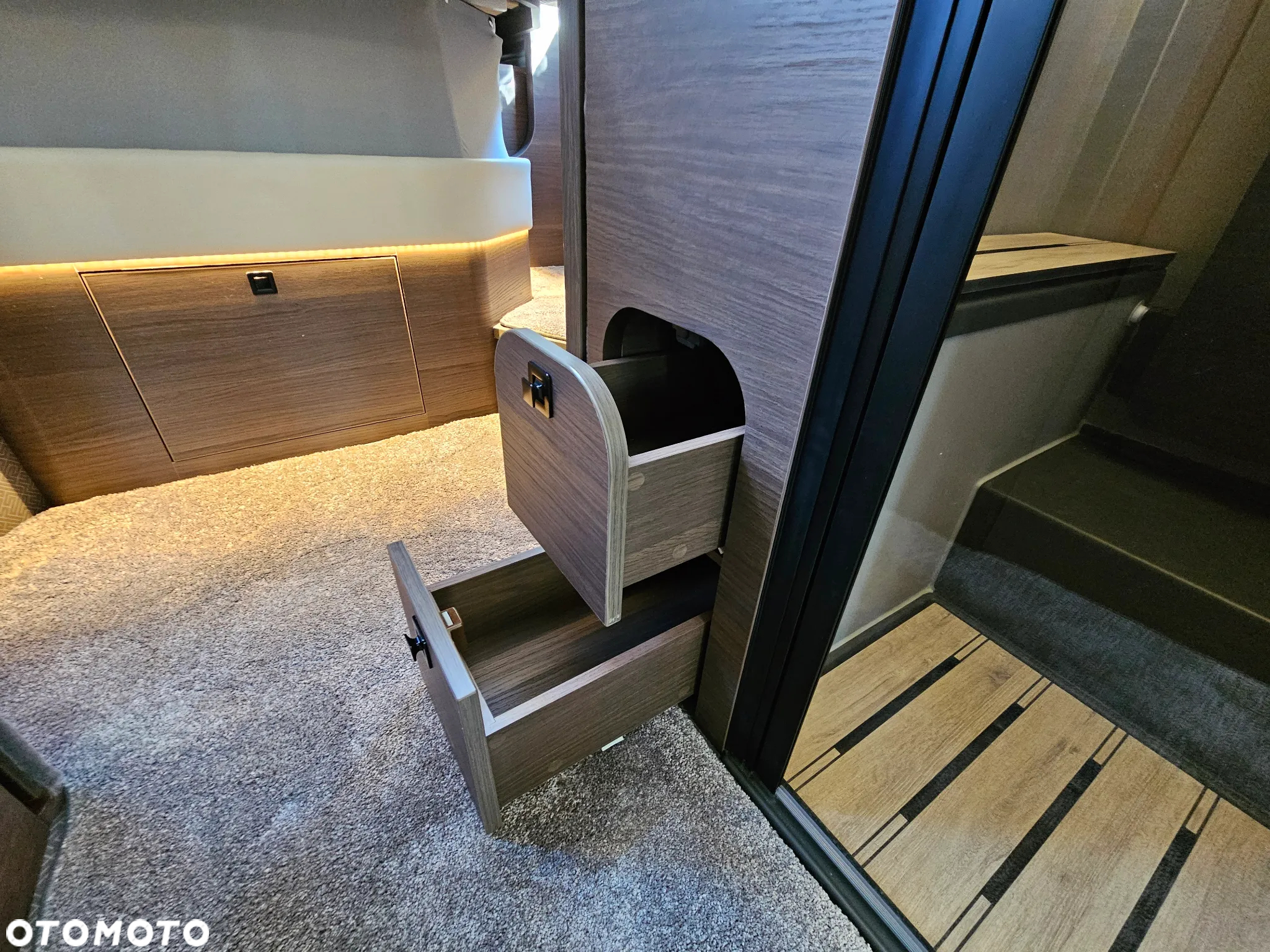Adria Supersonic 890 LC - 34