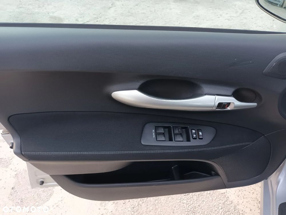 Toyota Auris 1.6 Valvematic Multidrive S START Edition - 27