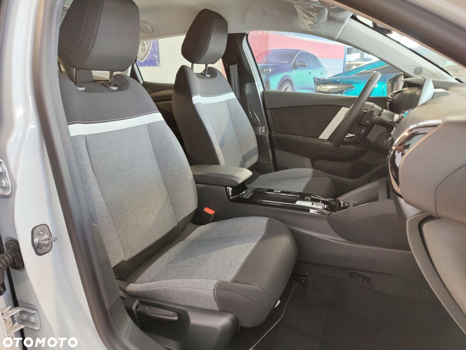 Citroën C4X - 10