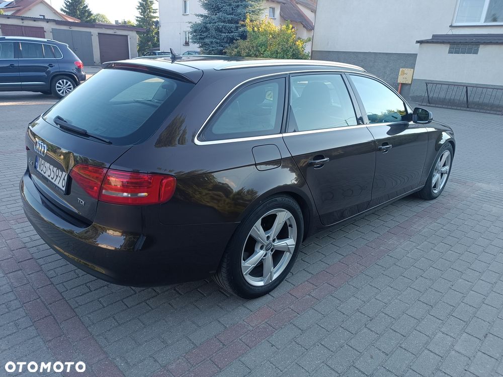 Audi A4 Avant - 2