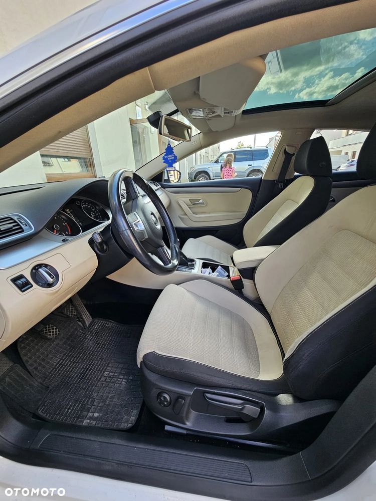 Volkswagen CC 2.0 TDI BlueMotion Technology - 6