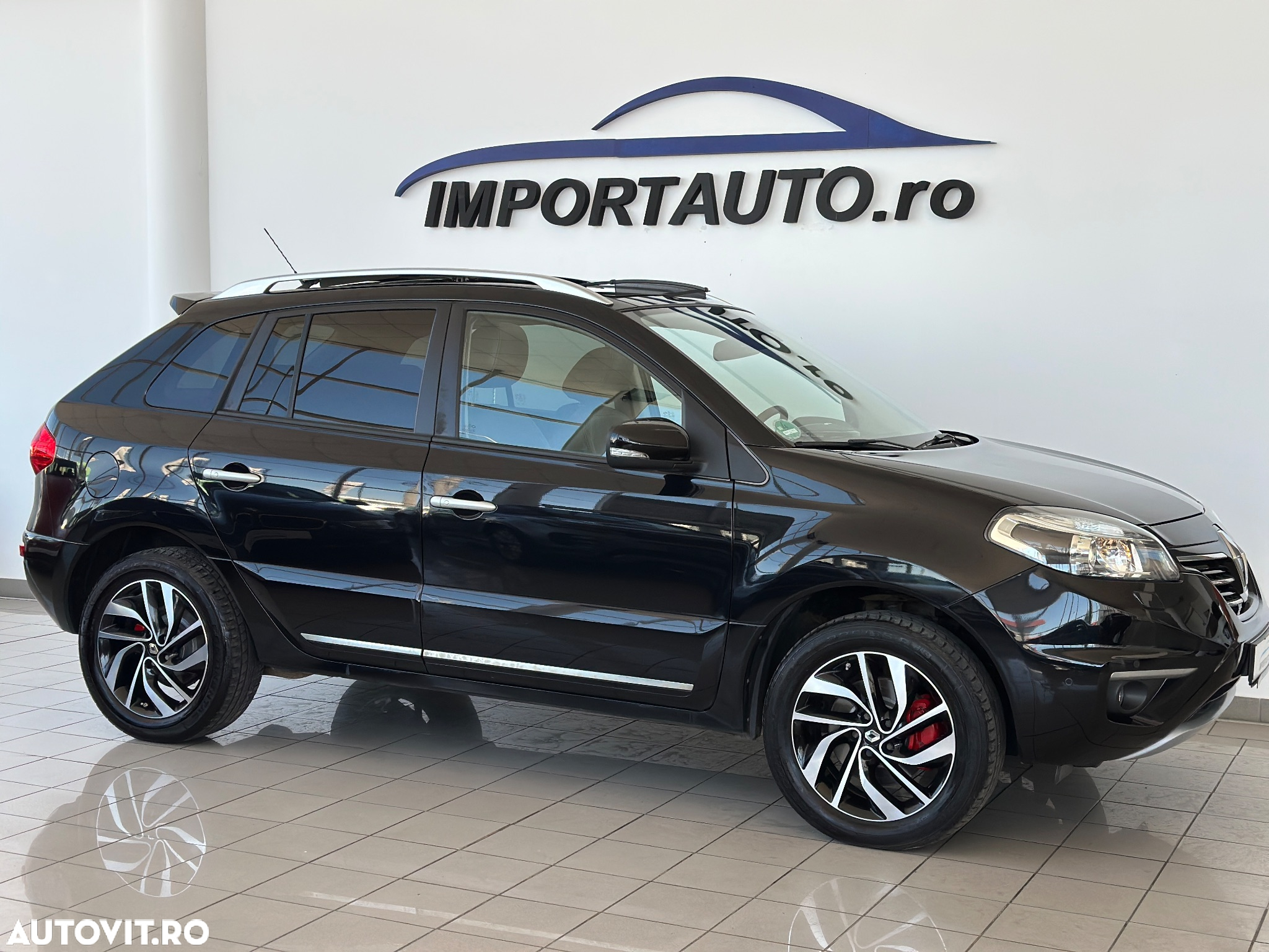 Renault Koleos dCi 150 FAP 4x4 Night and Day - 9