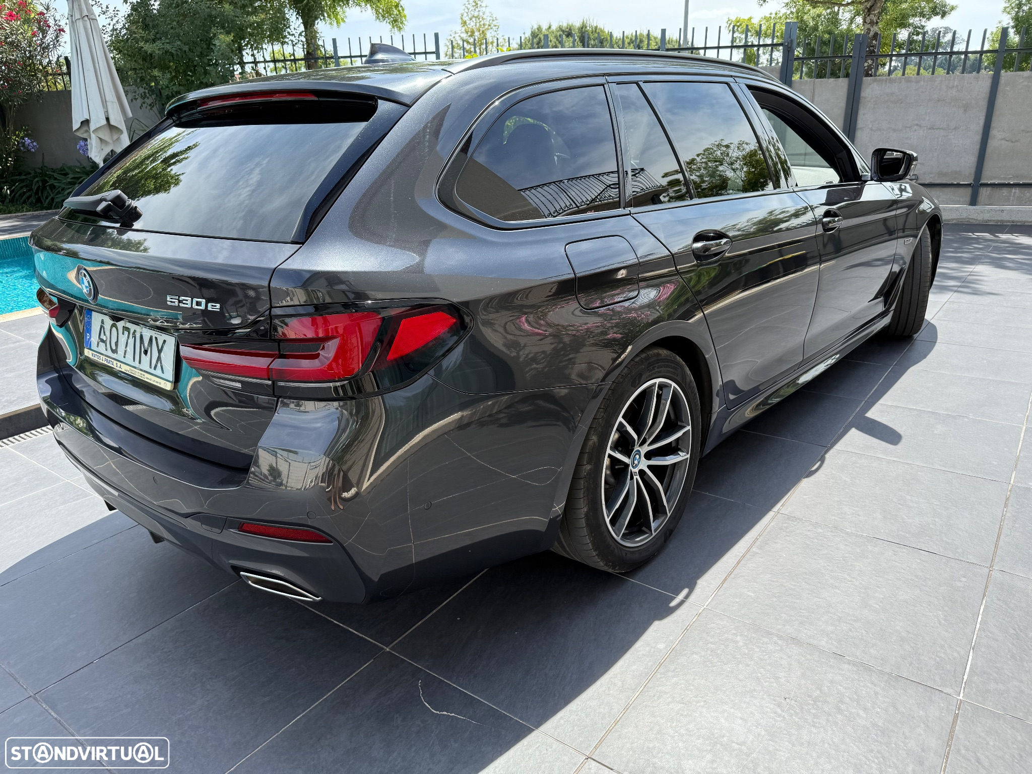 BMW 530 e Pack Desportivo M - 9