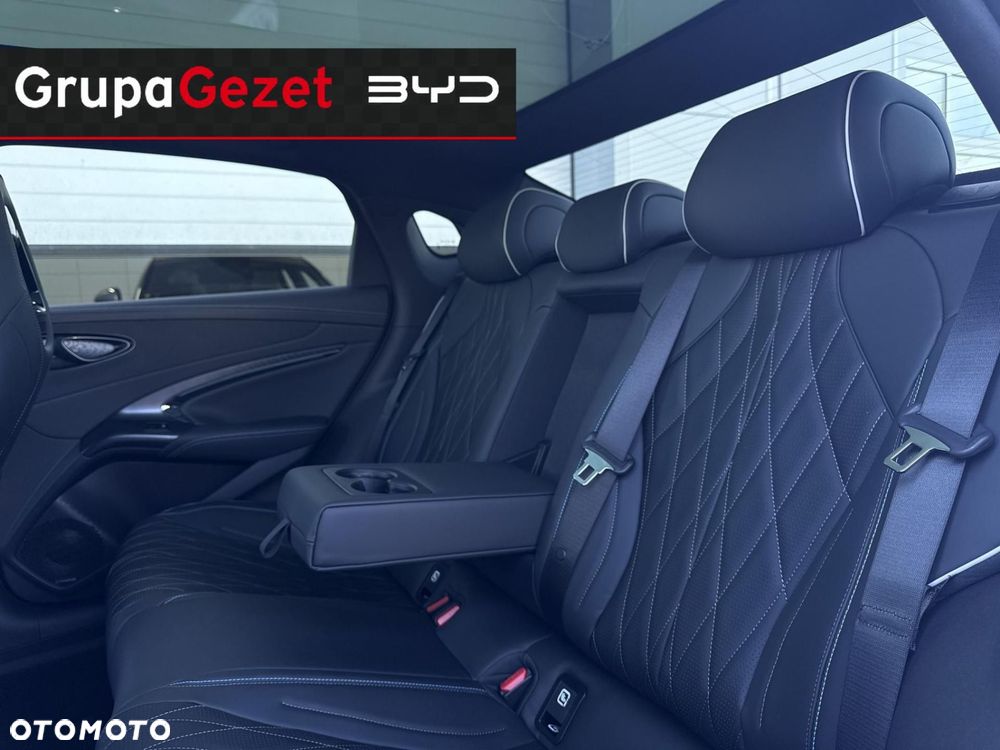 BYD Seal - 16