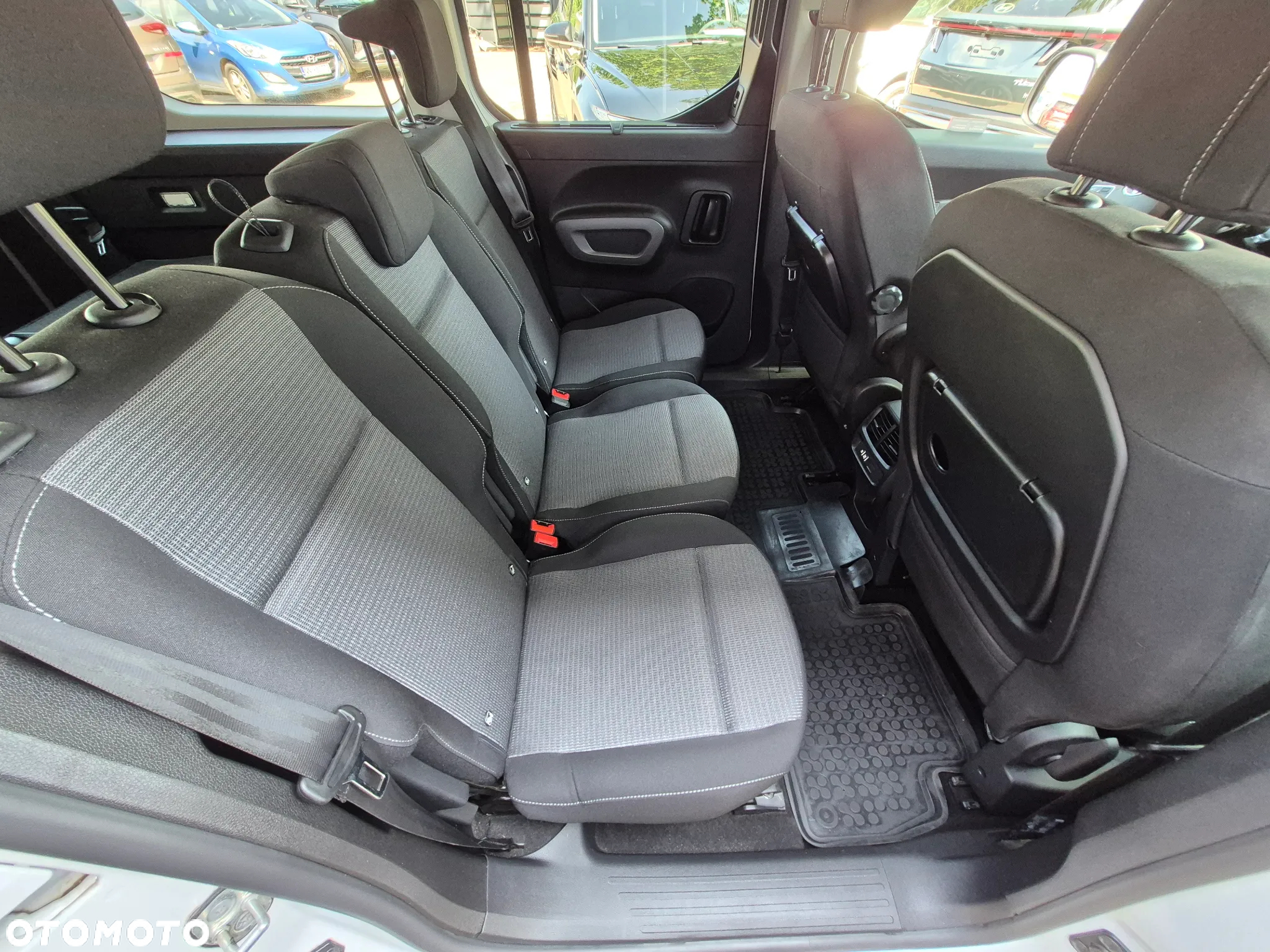 Toyota Proace City Verso 1.5 D-4D Family - 10