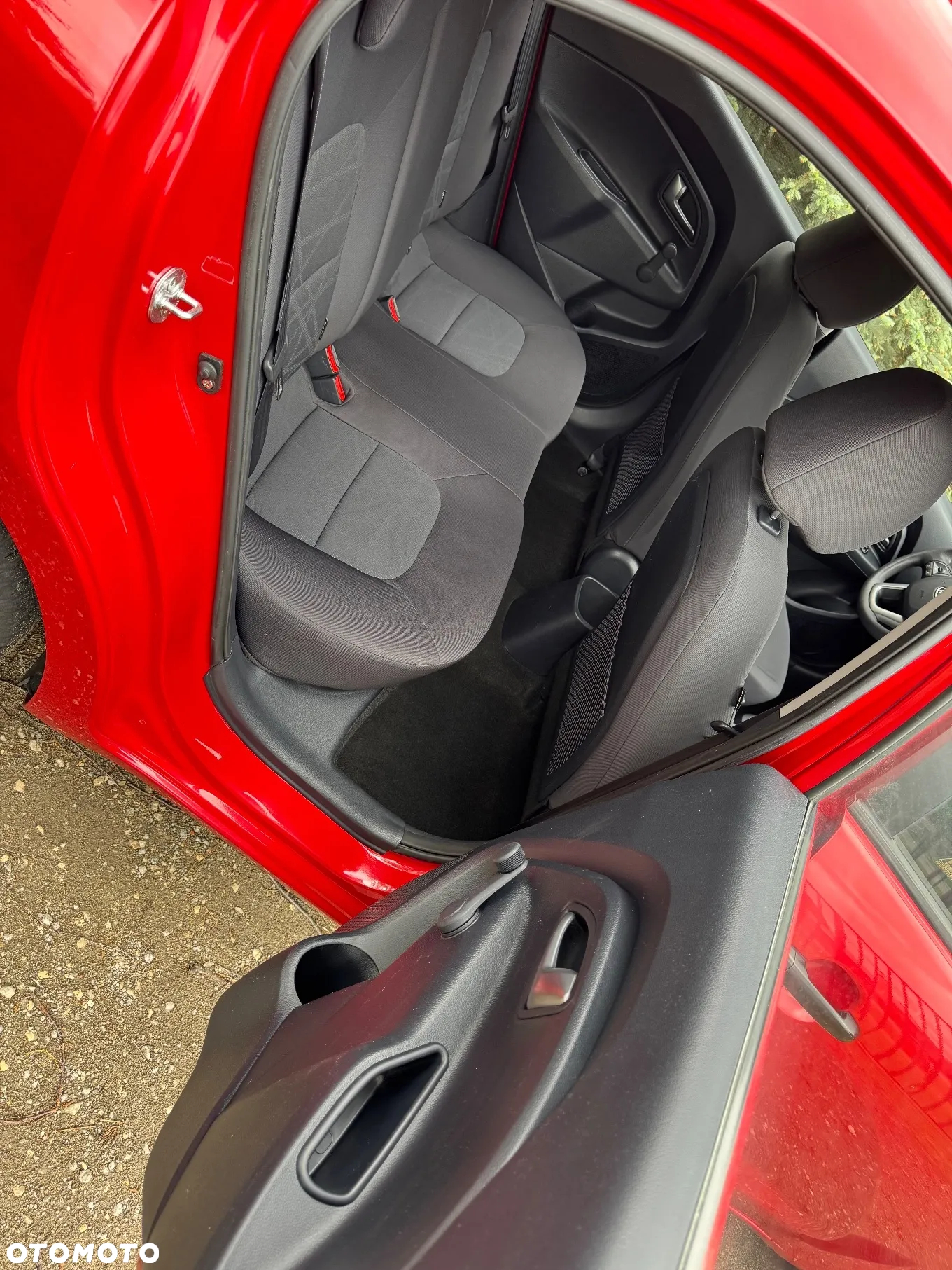 Kia Rio - 18
