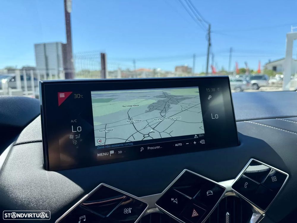 DS DS3 Crossback PureTech 100 MONTMARTRE - 13