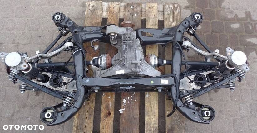 Audi A4 S4 B9 8W 2020 Tylny mechanizm różnicowy - 2