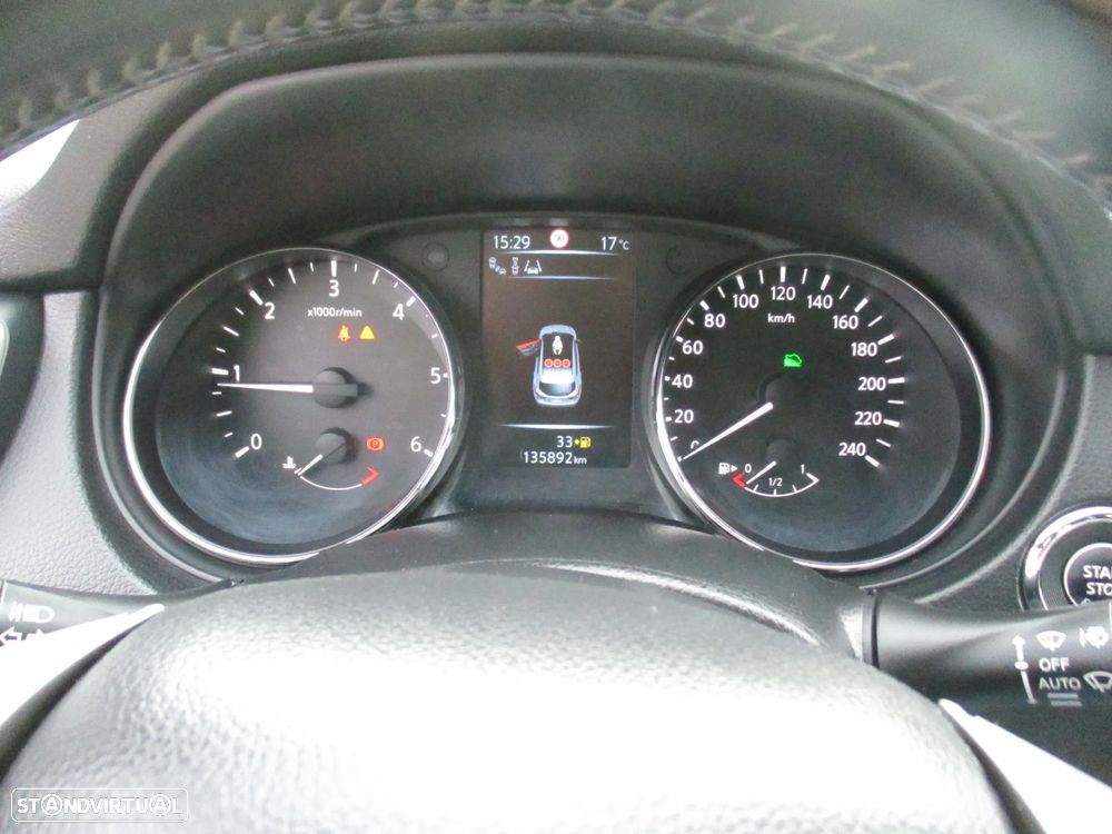 Nissan Qashqai 1.6 dCi Tekna Premium S Alcantara - 12