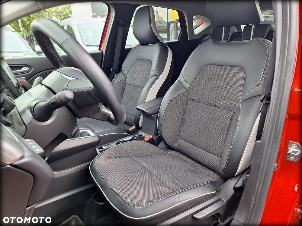 Renault Captur 1.0 TCe Techno - 11