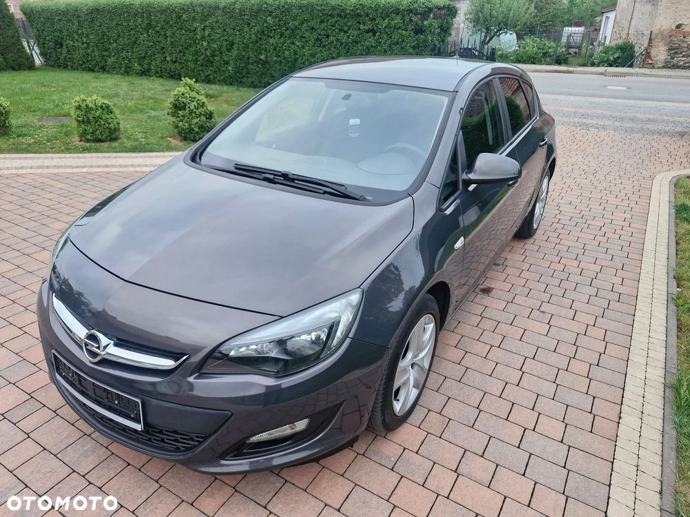 Opel Astra 1.4 T Active - 11