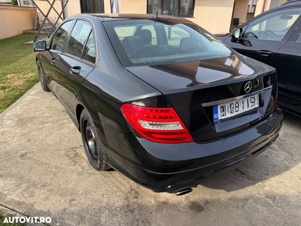 Mercedes-Benz C - 5