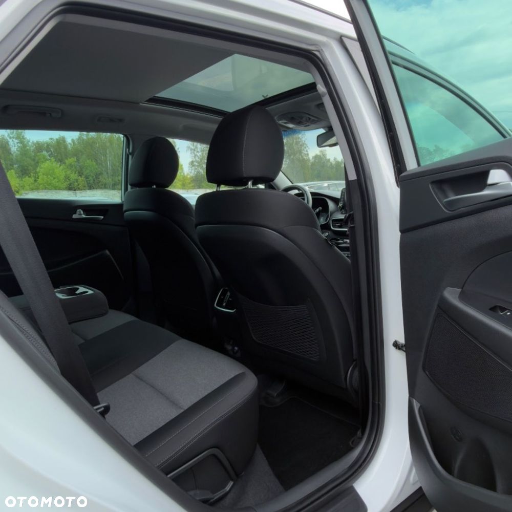 Hyundai Tucson - 16
