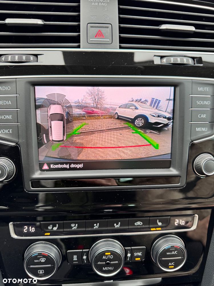 Volkswagen Golf 1.6 TDI BlueMotion Technology DSG Allstar - 10