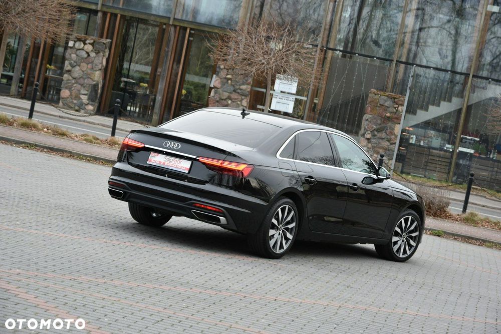 Audi A4 Limousine - 22