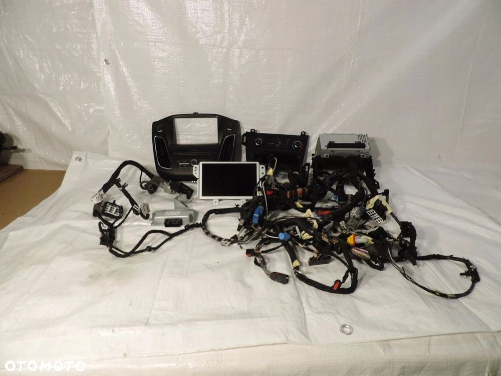 RADIO NAWIGACJA FORD FOCUS MK3 LIFT F1BT-18C815-KAK - 1
