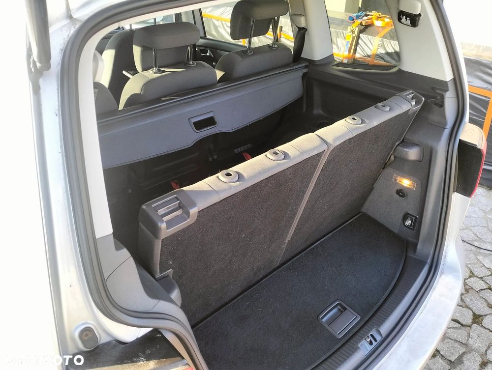 Volkswagen Touran 1.4 TSI Life - 18