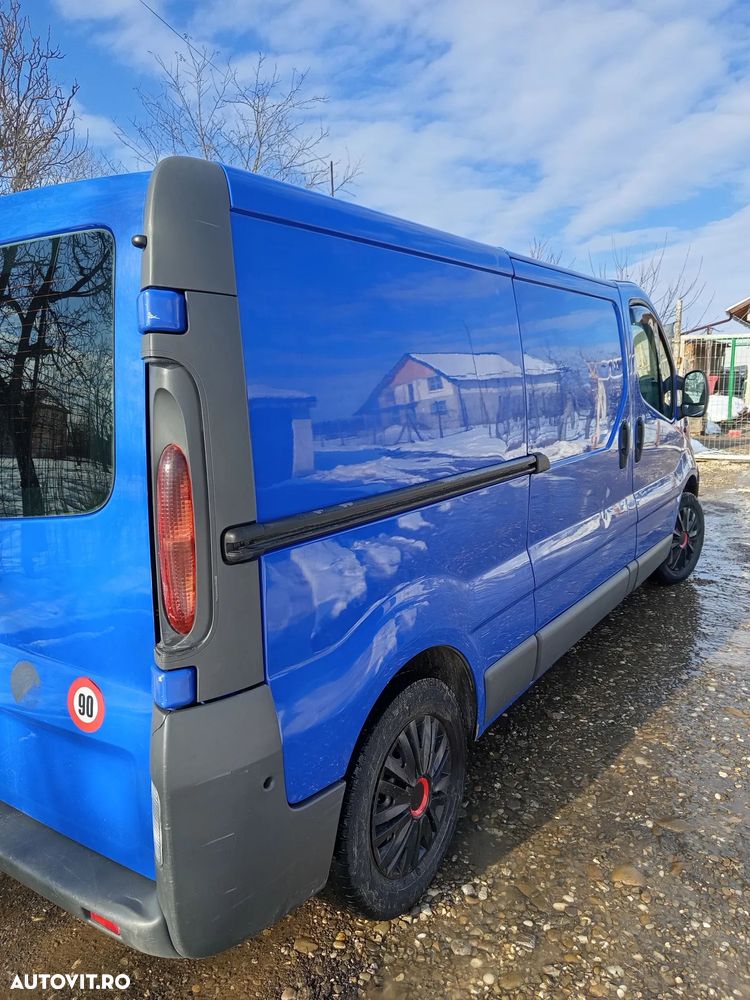 Renault Trafic - 11