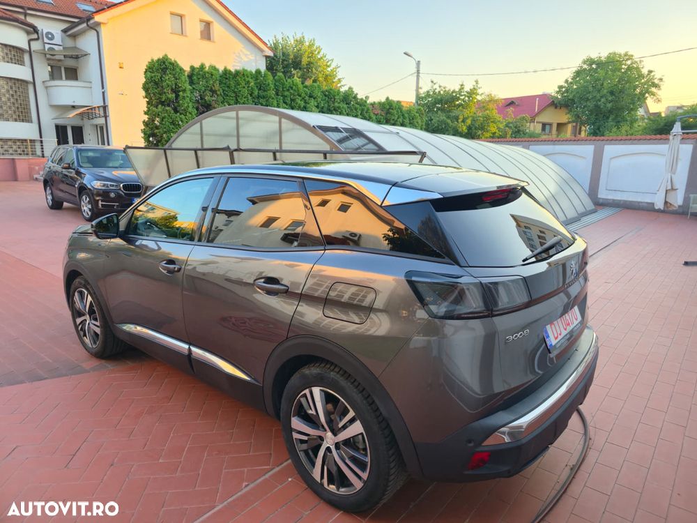 Peugeot 3008 Plug-In Hybrid4 300 e-EAT8 GT - 7
