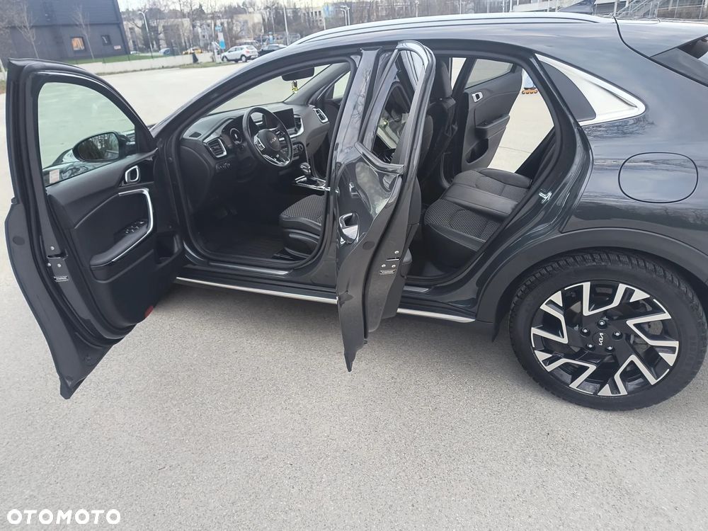 Kia XCeed 1.5 T-GDI Business Line DCT - 5