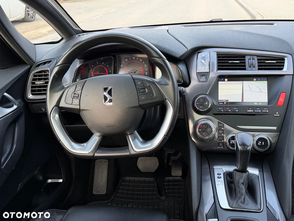 DS Automobiles DS 5 - 7
