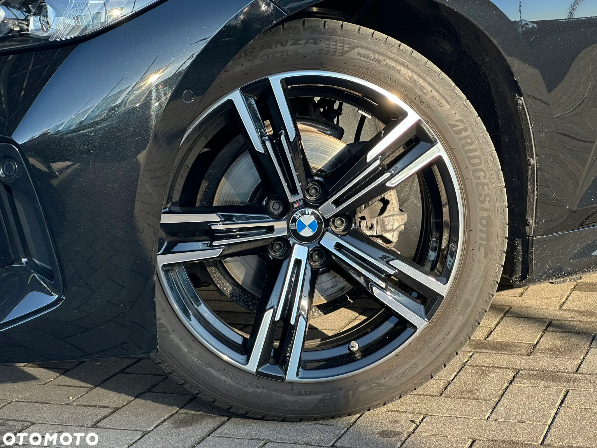 BMW Seria 3 318i M Sport - 9