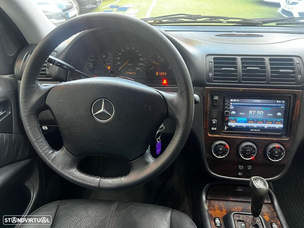 Mercedes-Benz ML 270 - 21