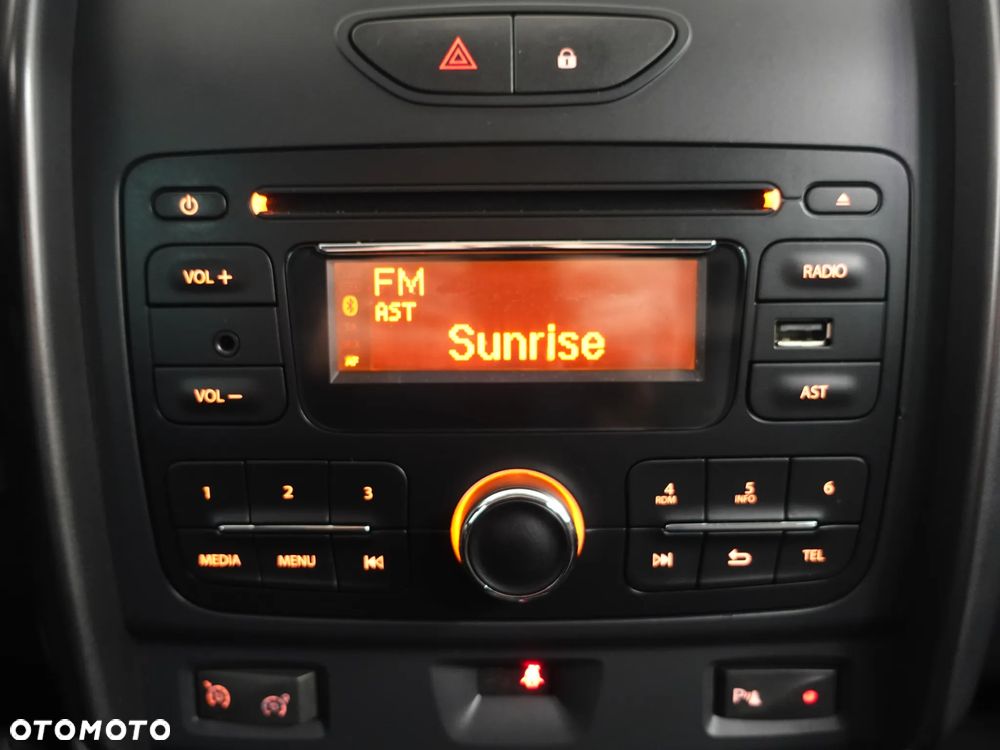 Dacia Duster SCe 115 4x2 Laureate - 31