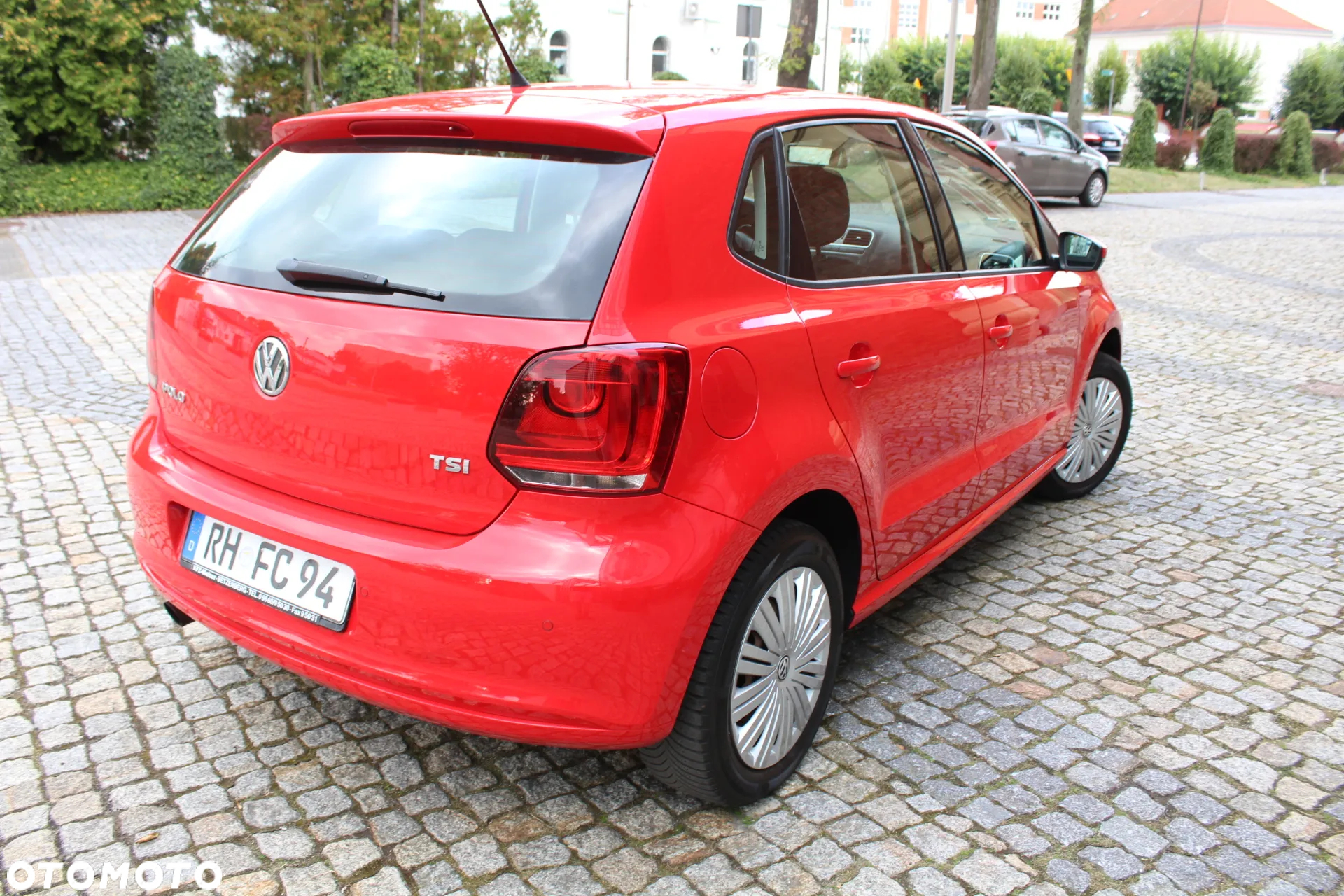 Volkswagen Polo 1.2 TSI Highline - 13