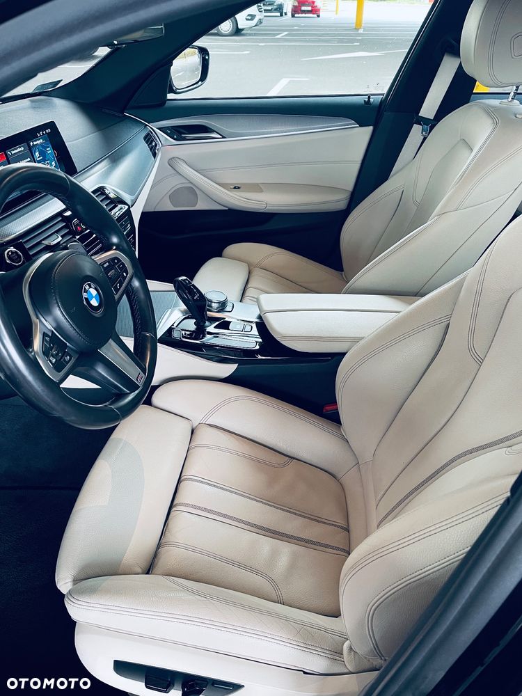BMW Seria 5 520d xDrive M Sport sport - 9