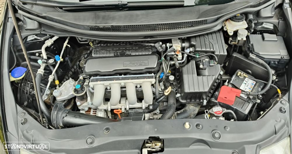 Honda Civic 1.4 i-VTEC Sport - 25