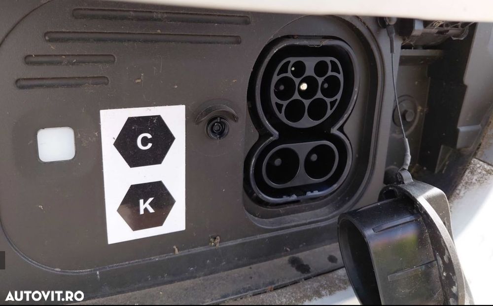 Maxus E-DELIVER 3 L2 H1 50KW - 20