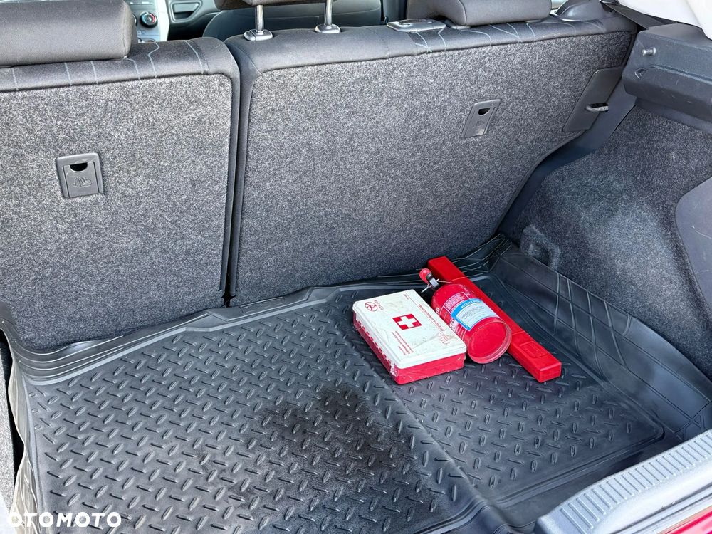 Toyota Auris 1.33 VVT-i Active - 14