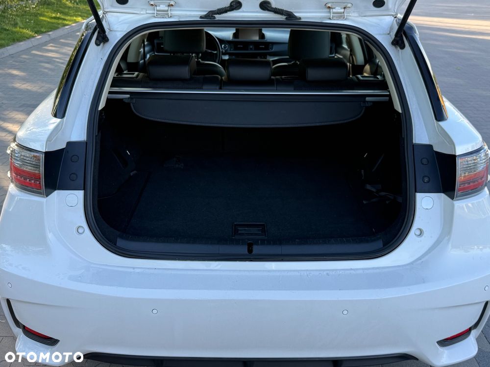 Lexus CT 200h Comfort - 10