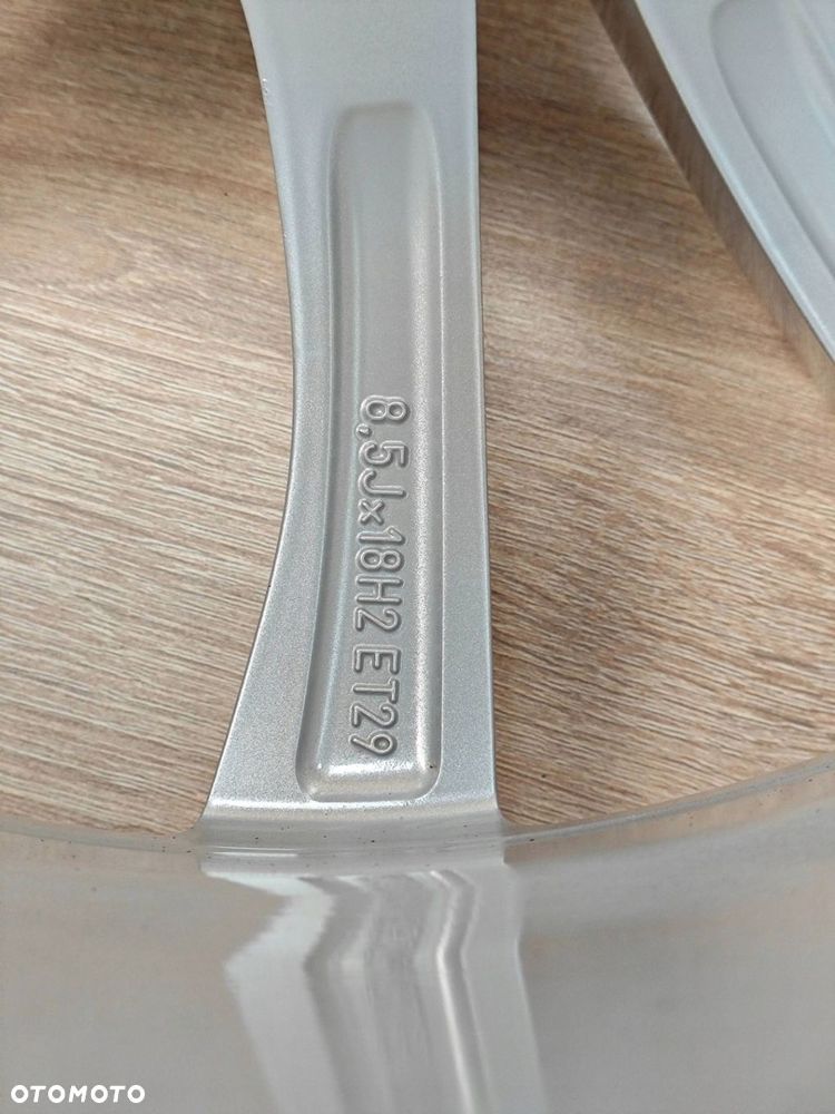 FELGI ALUMINIOWE 18" KOMPLET AUDI A5 8T 14km 8T0601025CA 5x112 8,5J - 9