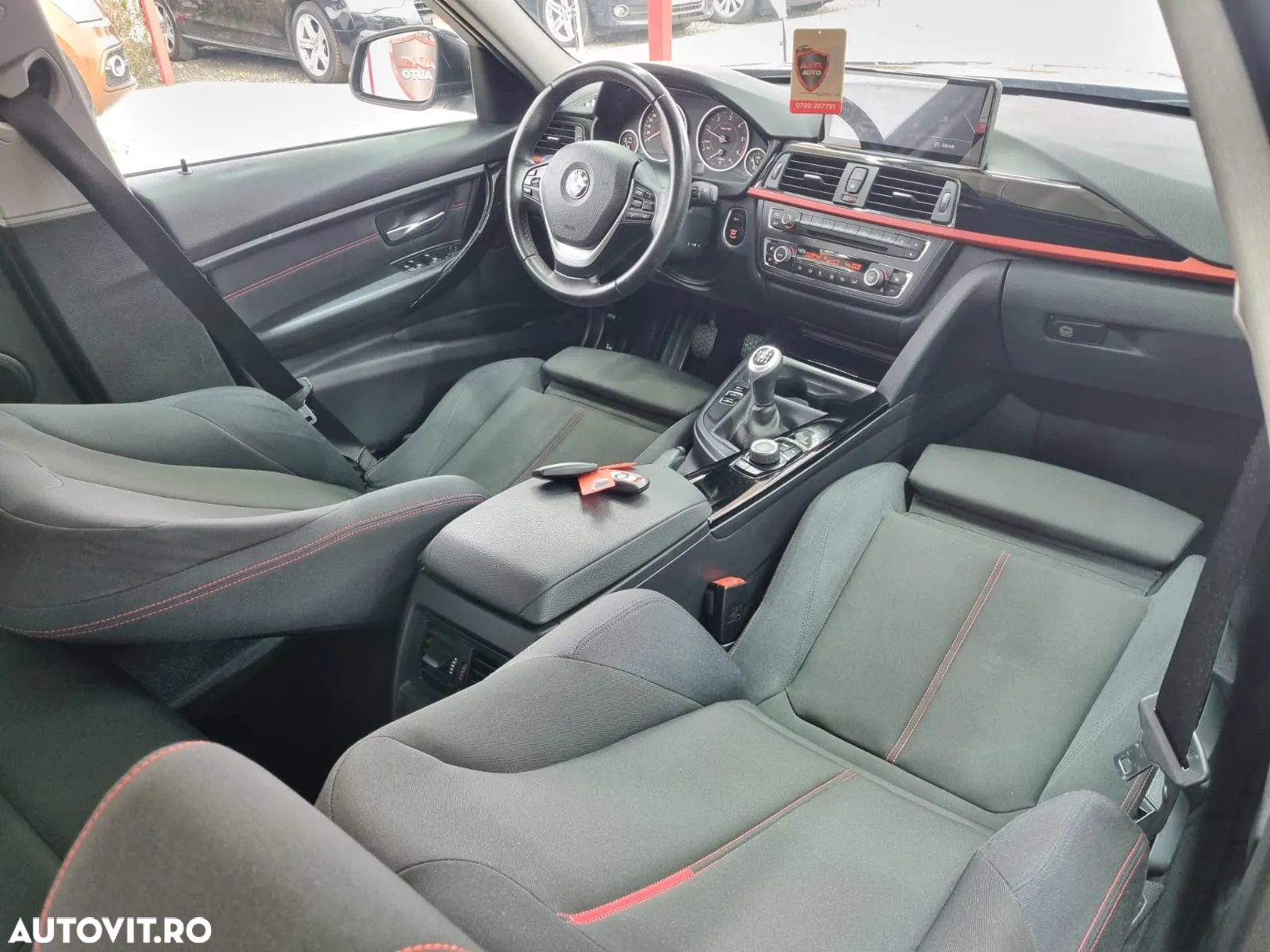 BMW Seria 3 318d - 14