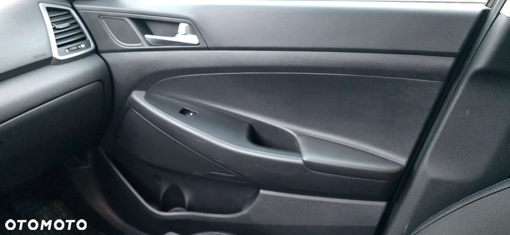 Hyundai Tucson blue 1.6 GDi 2WD Advantage - 14