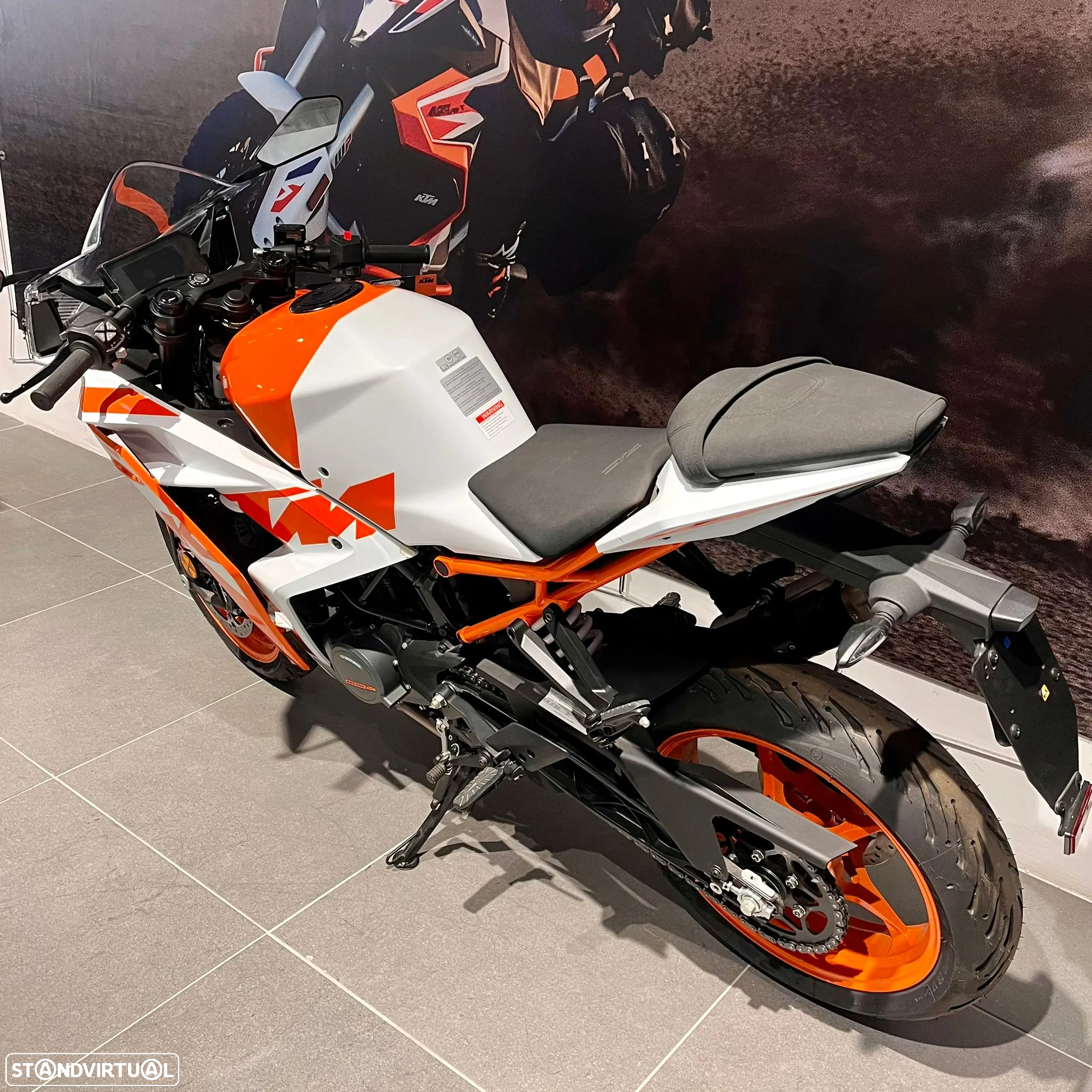 KTM RC 125 - 3