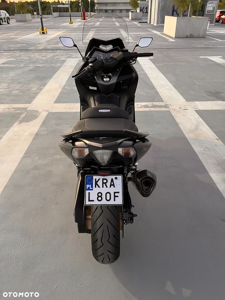 Yamaha Tmax - 23