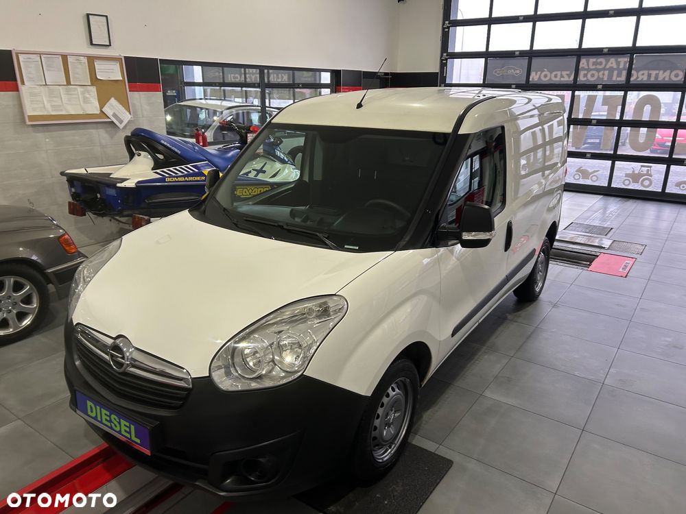 Opel Combo - 2