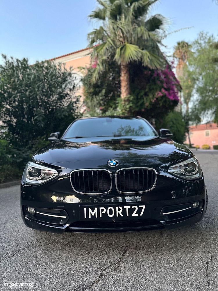 BMW 118 d Sport Line - 2