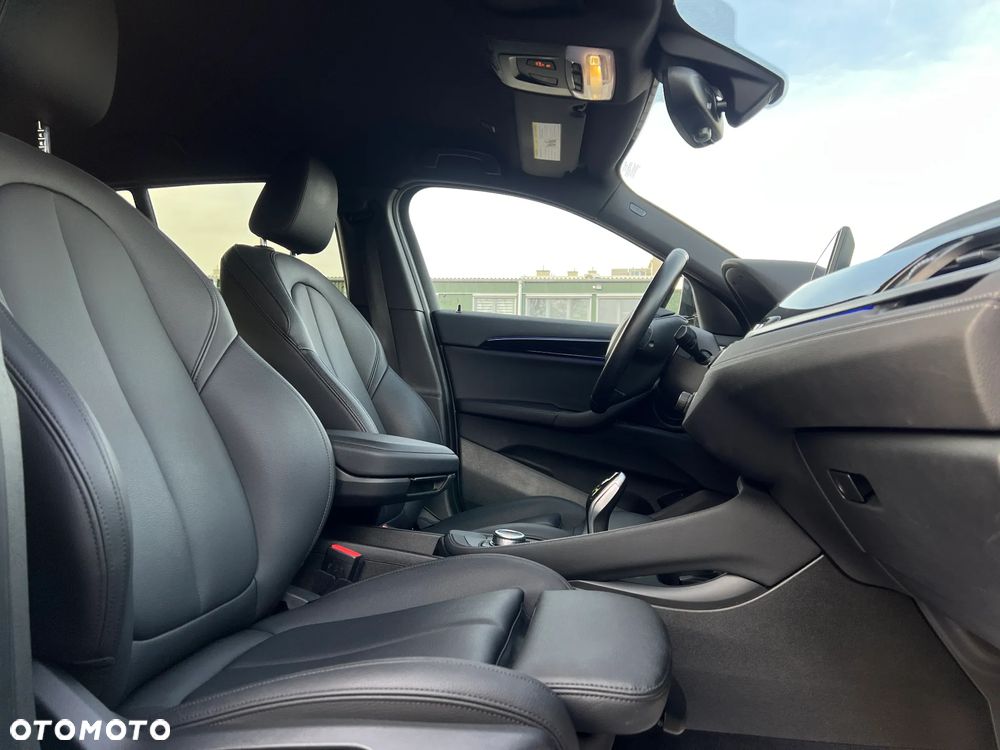 BMW X2 - 24
