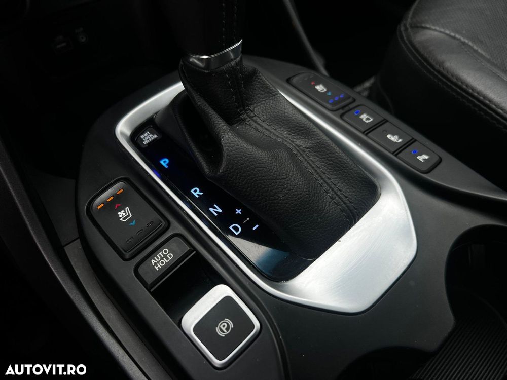 Hyundai Santa Fe - 17